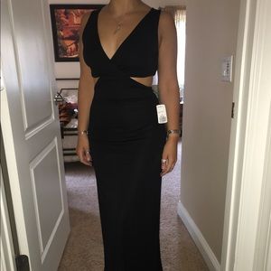 NWT Forever 21 Sleek Black Cut Out Maxi Dress
